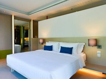 Thailand, Phuket, Eastin Yama Hotel Phuket